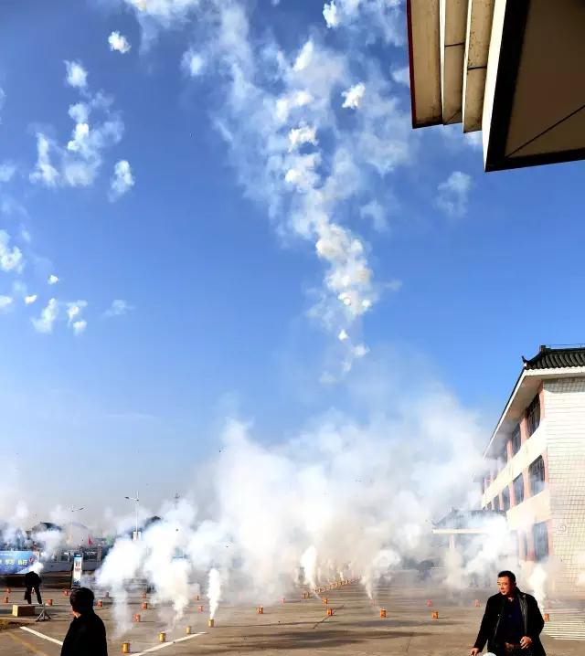 新氣象、新姿態(tài)、新征程——贏勝節(jié)能集團吉年開工大吉 新氣象、新姿態(tài)、新征程——贏勝節(jié)能集團吉年開工大吉